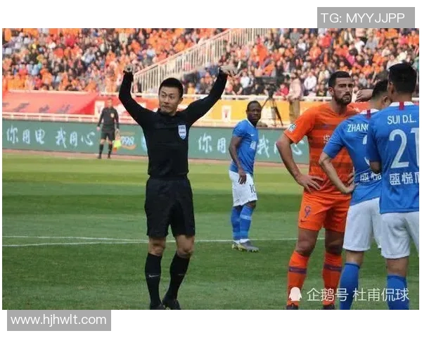 深圳足球队耐力争议引发热议球迷与专家各抒己见探讨背后原因